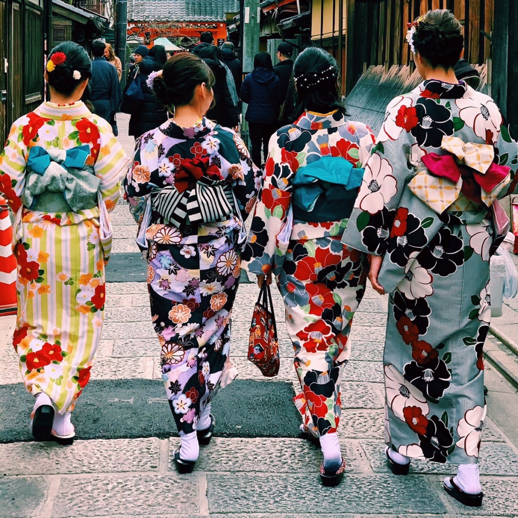 京都で人気の柄着物