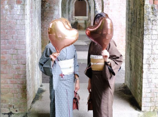 南禅寺の着物散策にお勧めのレトロなアースカラー双子コーデ
