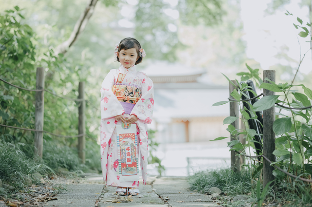 【まとめ割可能！新品】七五三　７歳　着物　女の子　着物のみ　正絹　赤　前撮り七五三女の子７歳